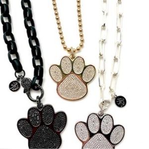 Karli Buxton black chain with pave rhinestones & black paw pendant. NEVER WORN.